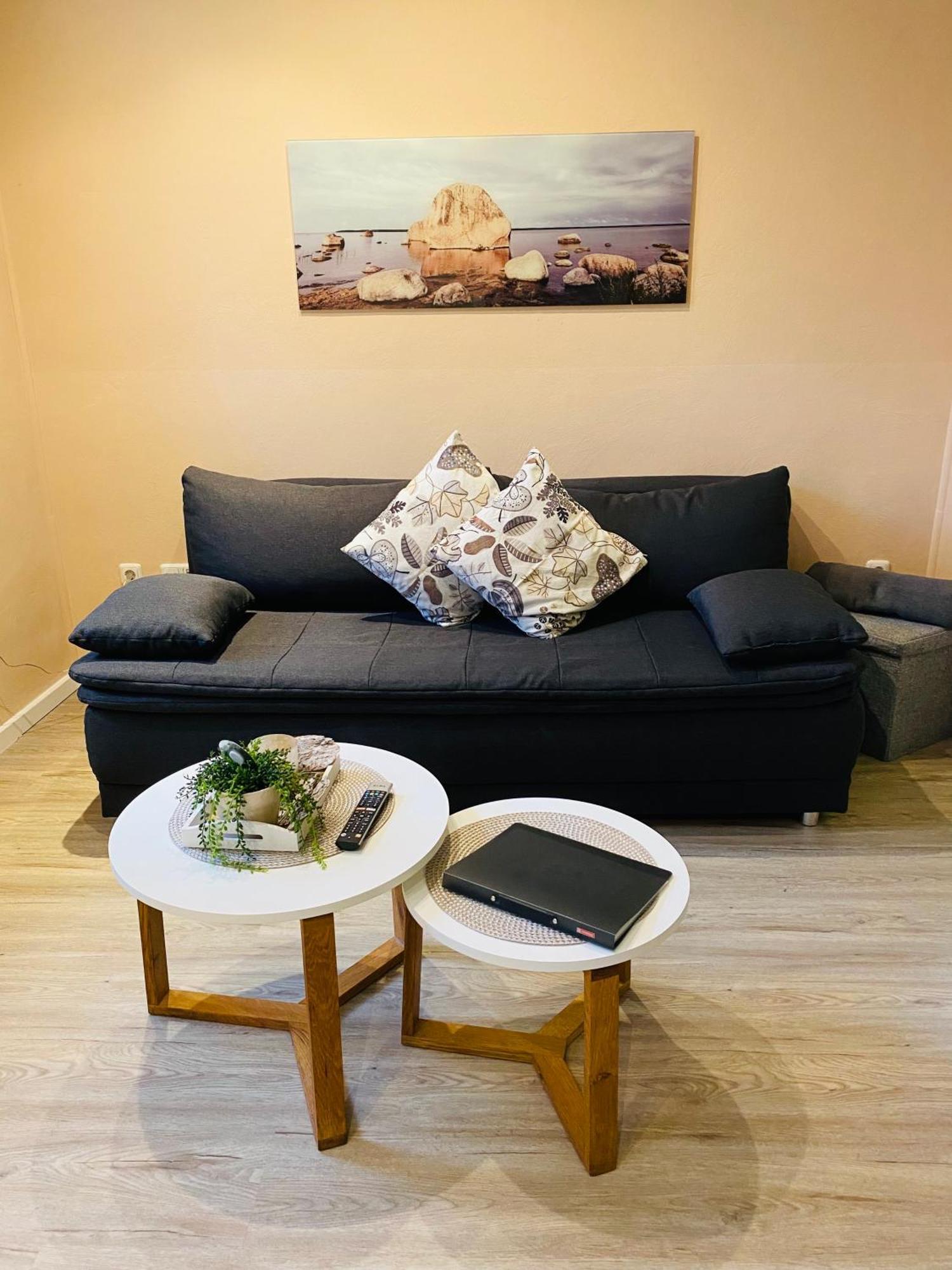 Ferienwohnung Ambiente Клотен Екстериор снимка