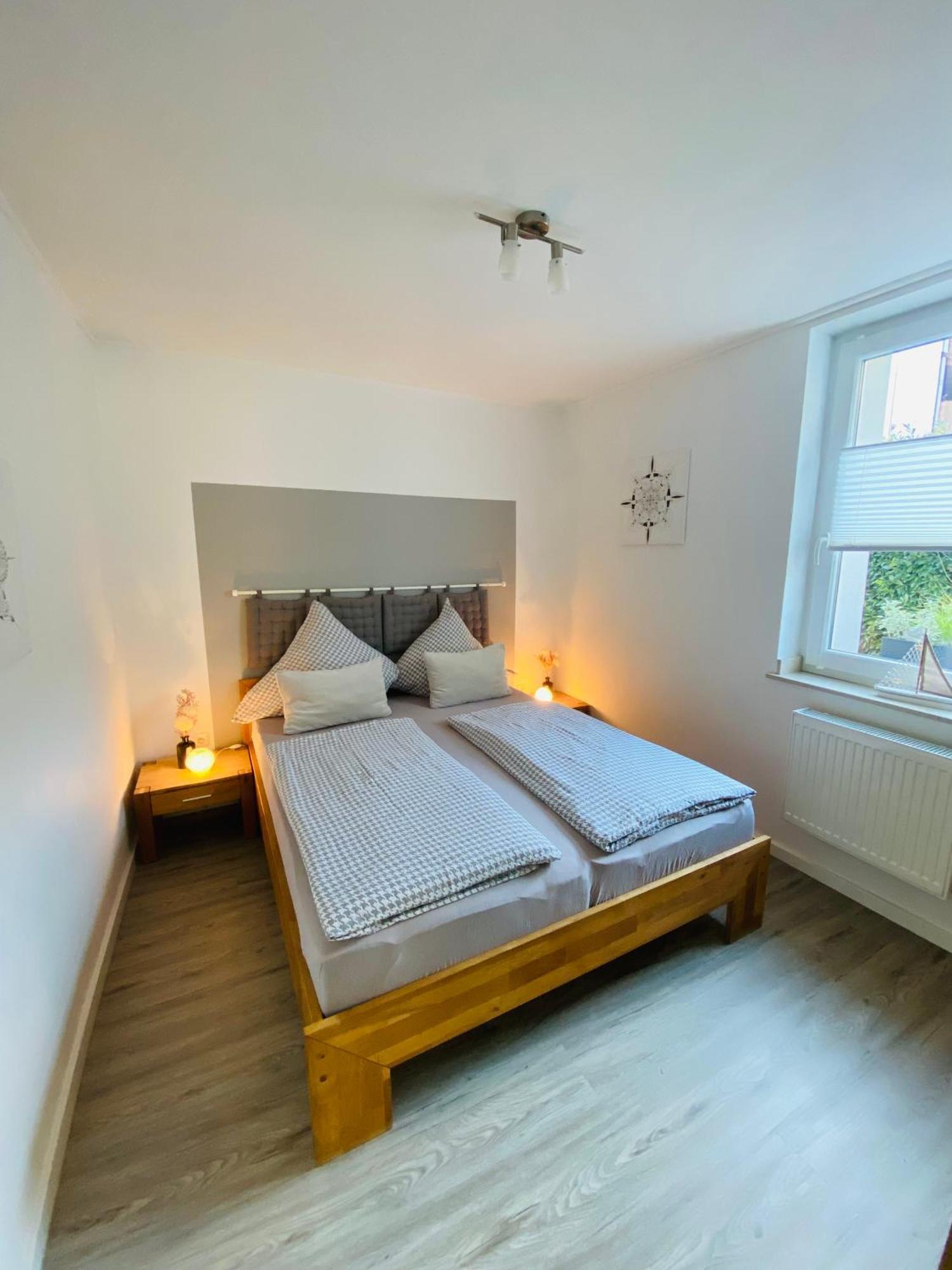 Ferienwohnung Ambiente Клотен Екстериор снимка